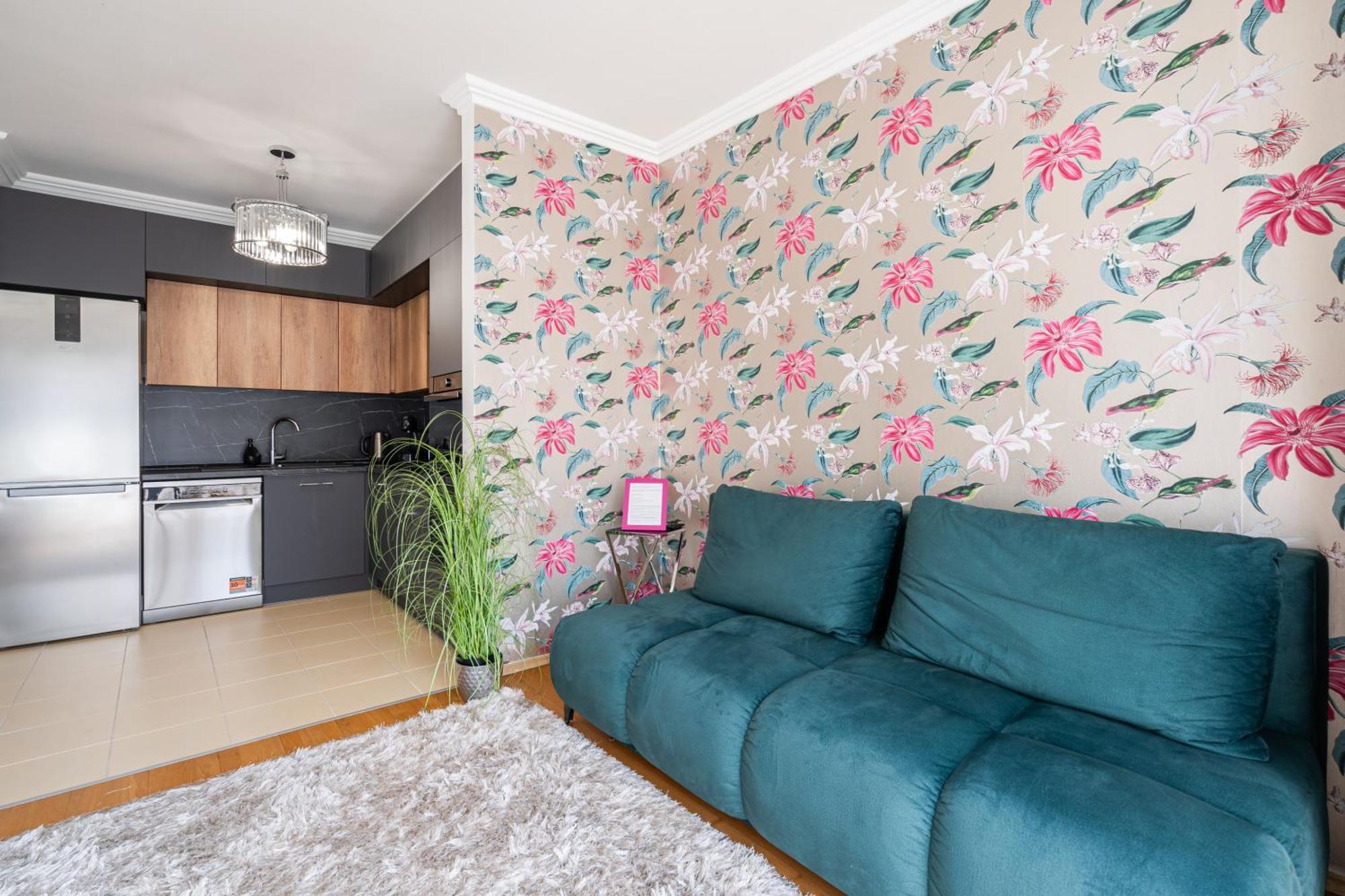 Four Bedrooms Luxury Design Apartment At Fashion Street *