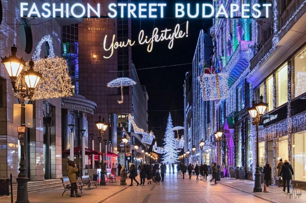 Apartment Four Bedrooms Luxury Design Apartment At Fashion Street *