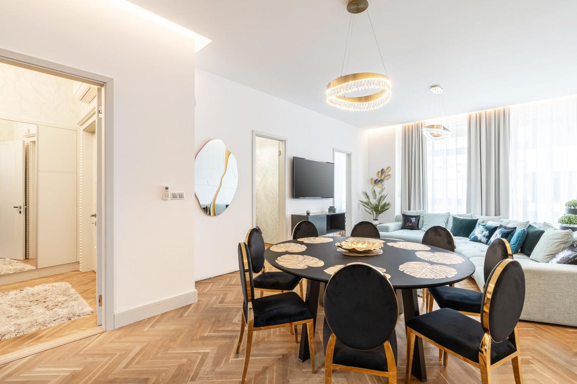 Four Bedrooms Luxury Design Apartment At Fashion Street Lejlighed Budapest