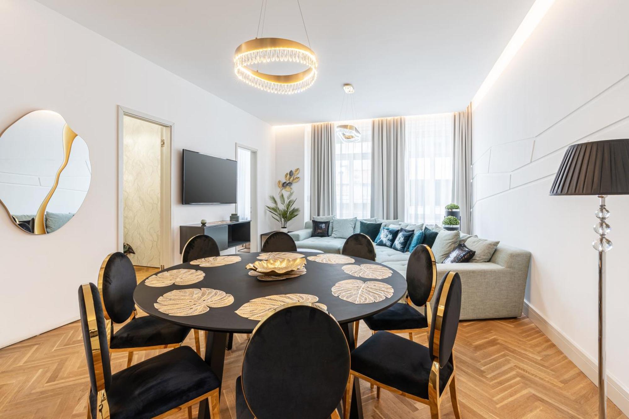 Four Bedrooms Luxury Design Apartment At Fashion Street * Budapešť
